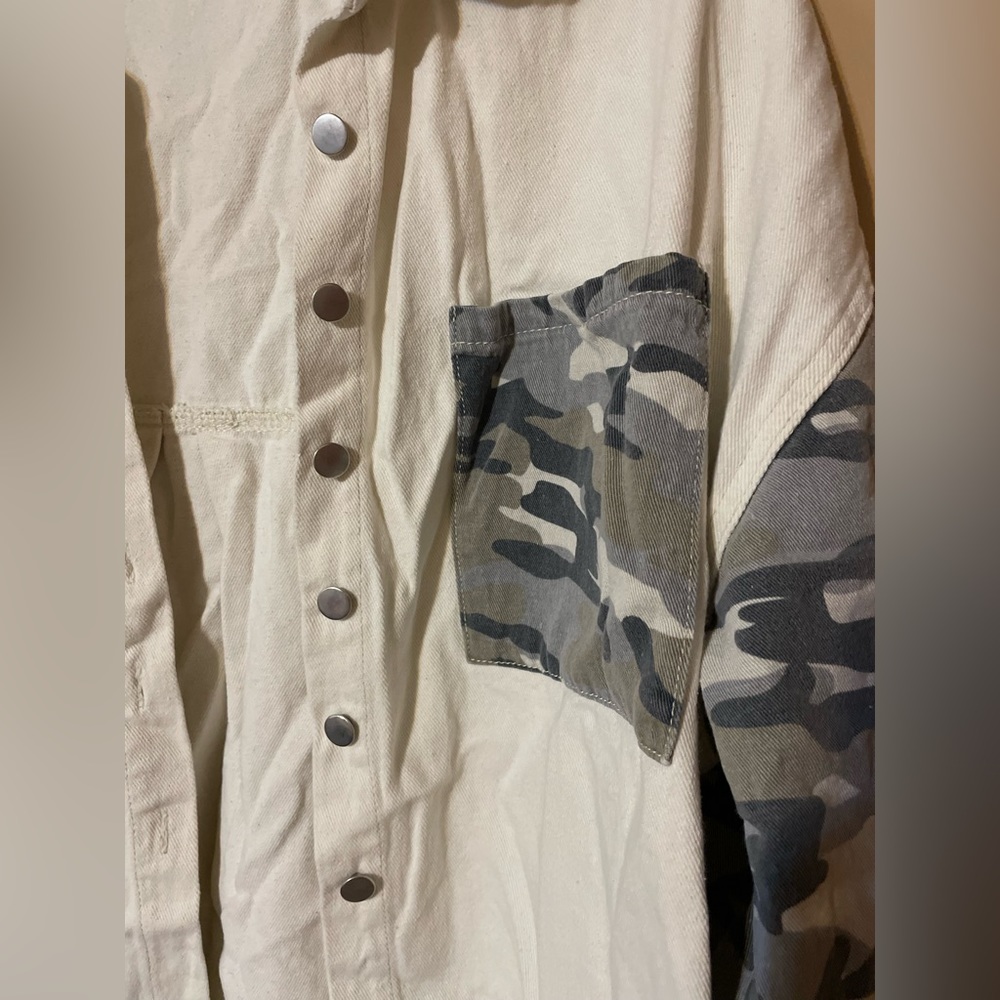 POL Camo and Cream Jean Boutique Shacket
